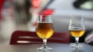 O consumo excessivo de bebidas alcoólicas pode atrapalhar o ganho de massa muscular.