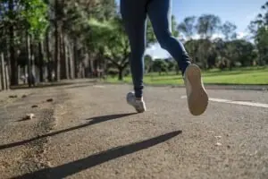 Treinar na zona de queima de gordura: é melhor para emagrecer?