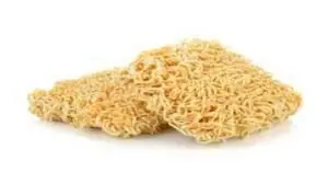 Dois pacotes de macarrão instantâneo